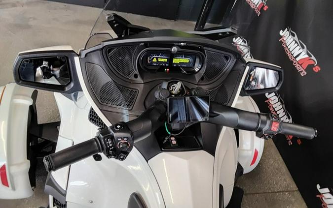 2019 Can-Am Spyder RT