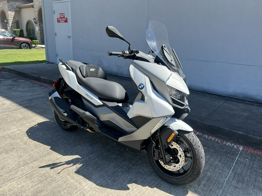 2024 BMW C 400 GT Alpine White