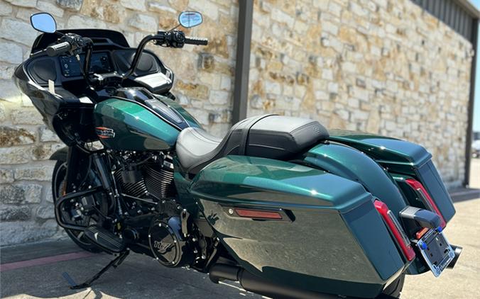 2024 Harley-Davidson Road Glide ! ALPNE GREEN/BLCK