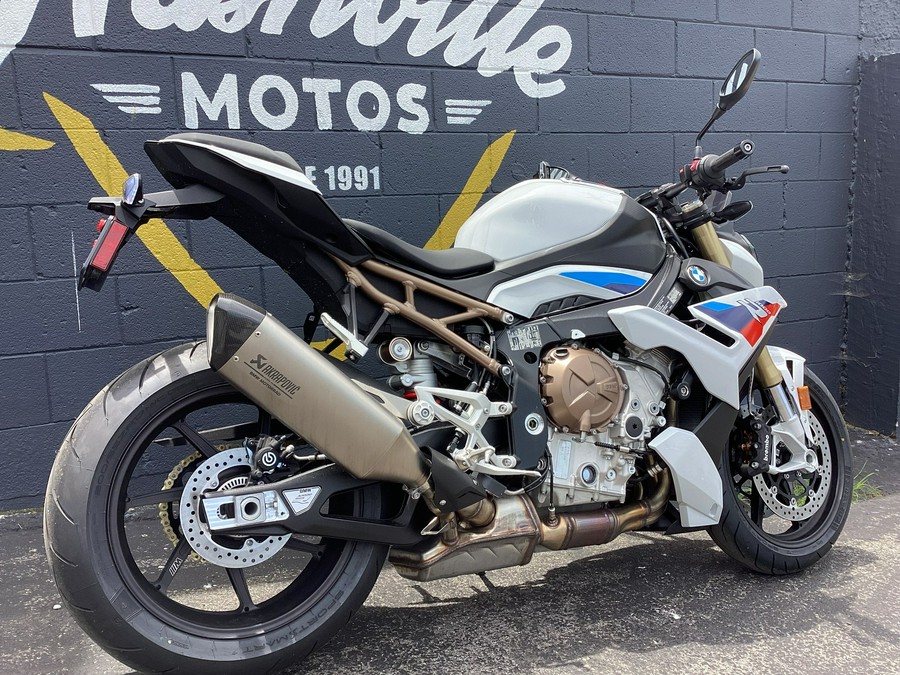 2024 BMW S 1000 R