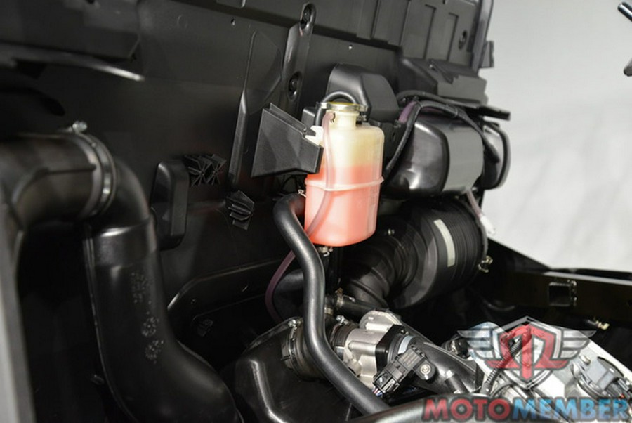 2026 Can-Am Defender MAX HD7