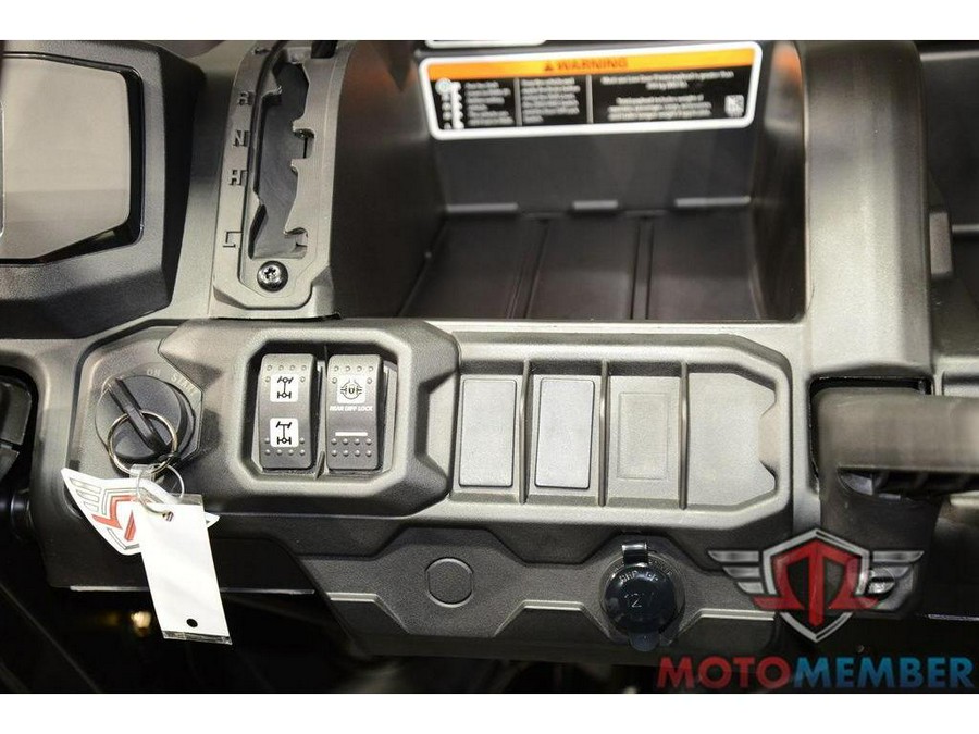 2026 Can-Am Defender MAX HD7
