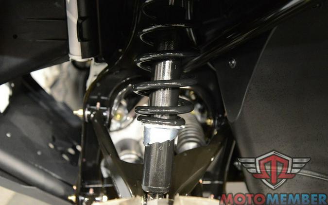 2026 Can-Am Defender MAX HD7