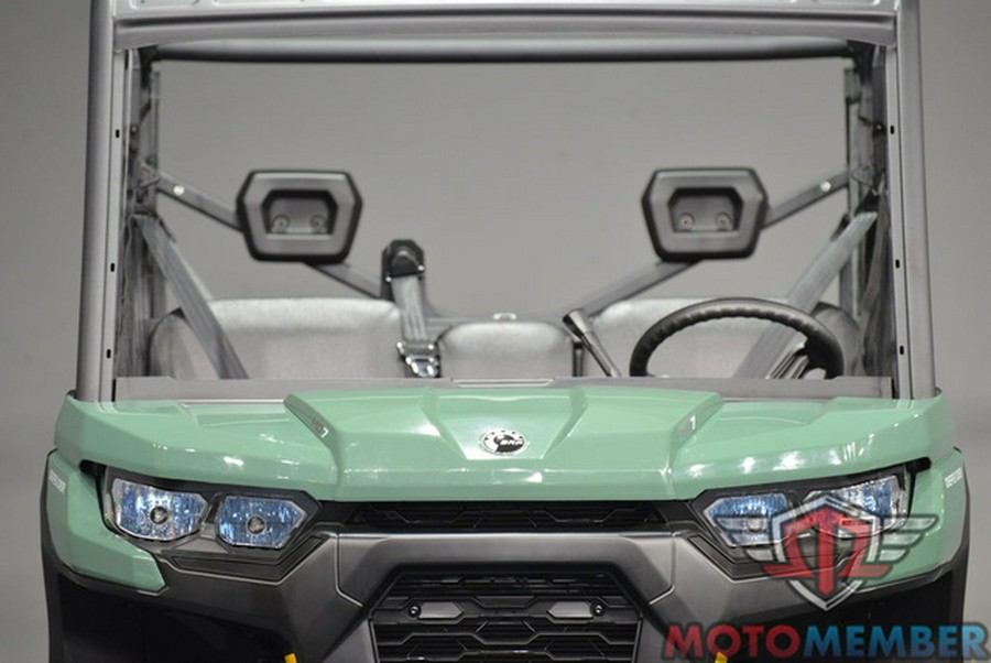 2026 Can-Am Defender MAX HD7