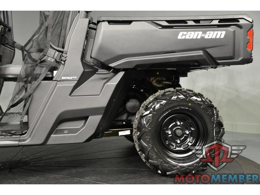 2026 Can-Am Defender MAX HD7