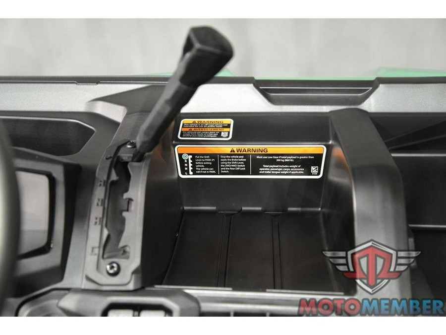 2026 Can-Am Defender MAX HD7