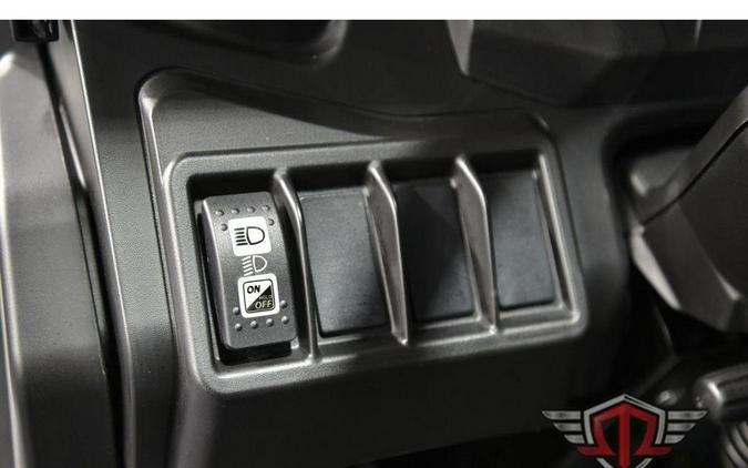 2026 Can-Am Defender MAX HD7