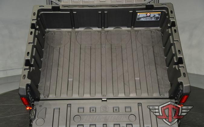 2026 Can-Am Defender MAX HD7