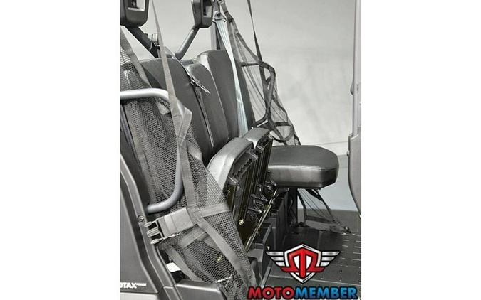 2026 Can-Am Defender MAX HD7