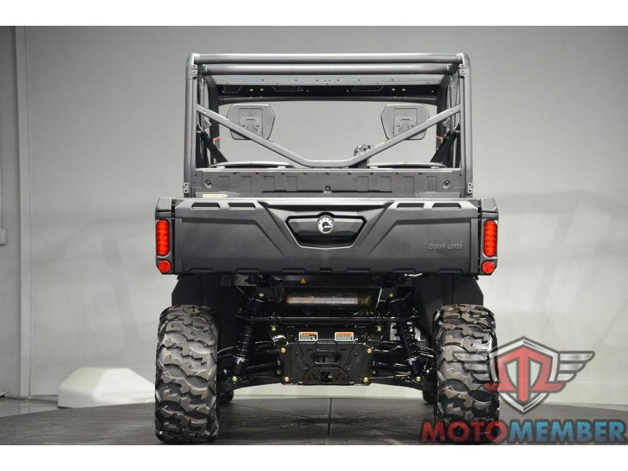 2026 Can-Am Defender MAX HD7