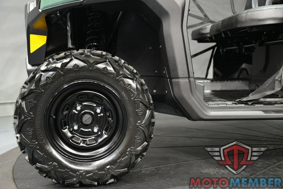 2026 Can-Am Defender MAX HD7