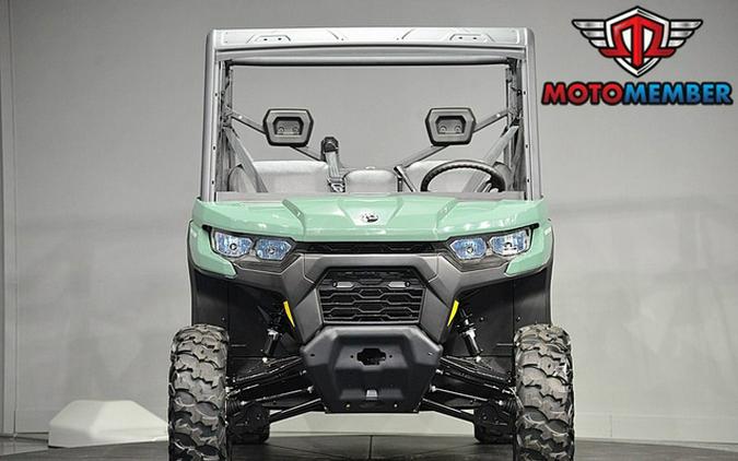 2026 Can-Am Defender MAX HD7