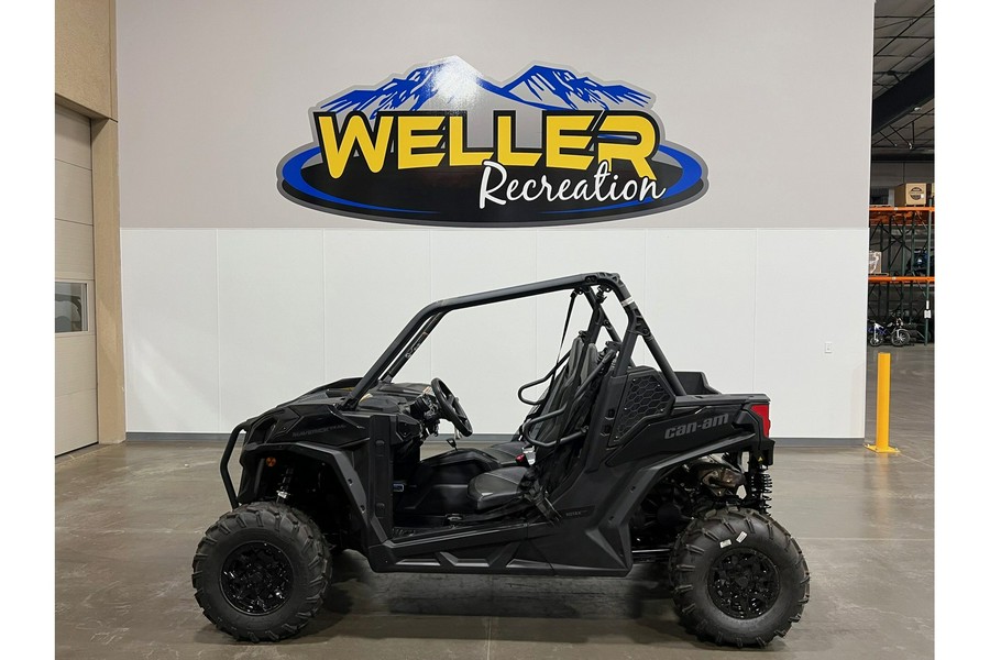 2025 Can-Am Maverick Trail 700 DPS