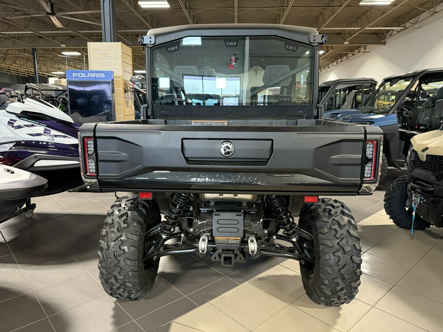 2026 Can-Am Defender XT CAB HD11