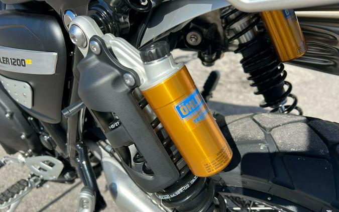 2026 Triumph Scrambler 1200 XE Matte khaki green