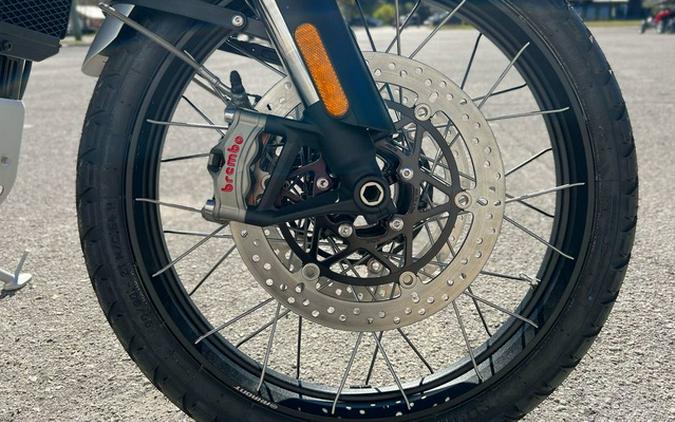 2026 Triumph Scrambler 1200 XE Matte khaki green