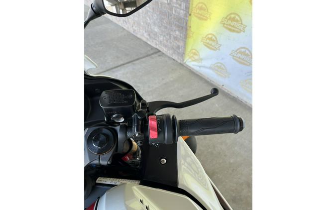 2022 Yamaha YZF-R3 World GP 60th Anniversary Edition