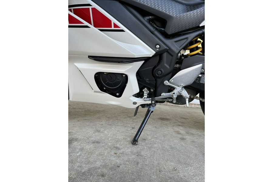 2022 Yamaha YZF-R3 World GP 60th Anniversary Edition