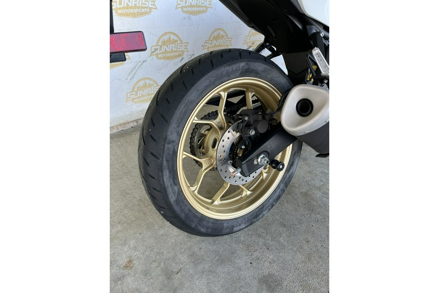 2022 Yamaha YZF-R3 World GP 60th Anniversary Edition