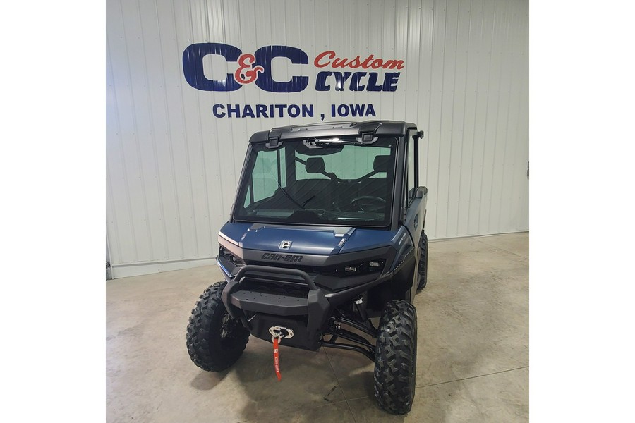 2026 Can-Am Defender XT CAB HD11