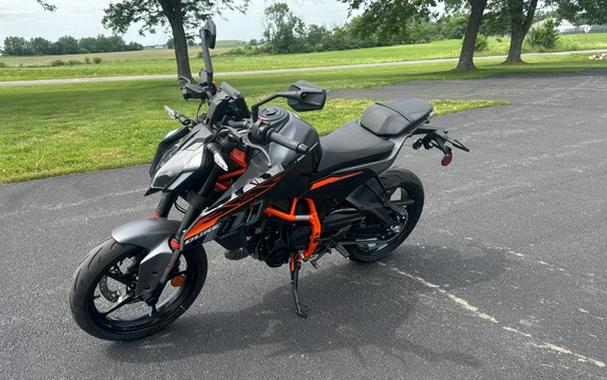 2026 KTM Duke 390