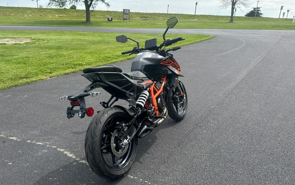 2026 KTM Duke 390