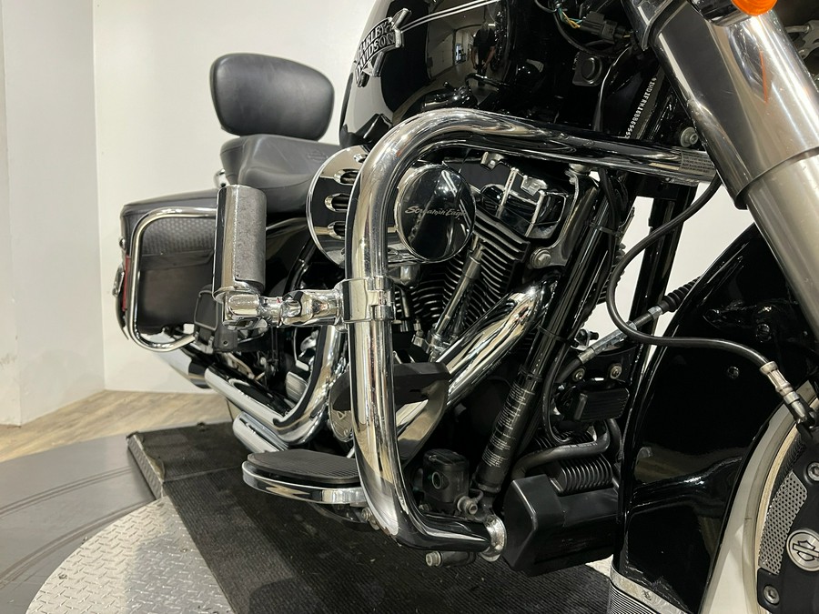 2011 Harley-Davidson Road King® Classic
