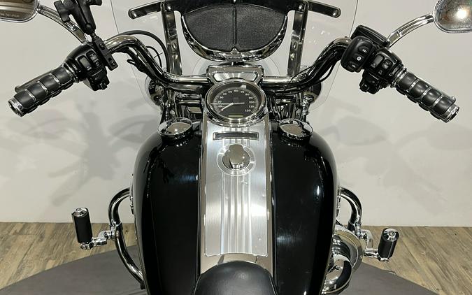 2011 Harley-Davidson Road King® Classic
