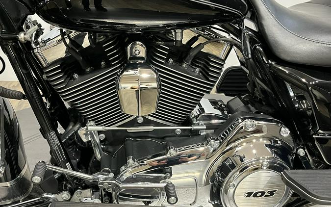 2011 Harley-Davidson Road King® Classic