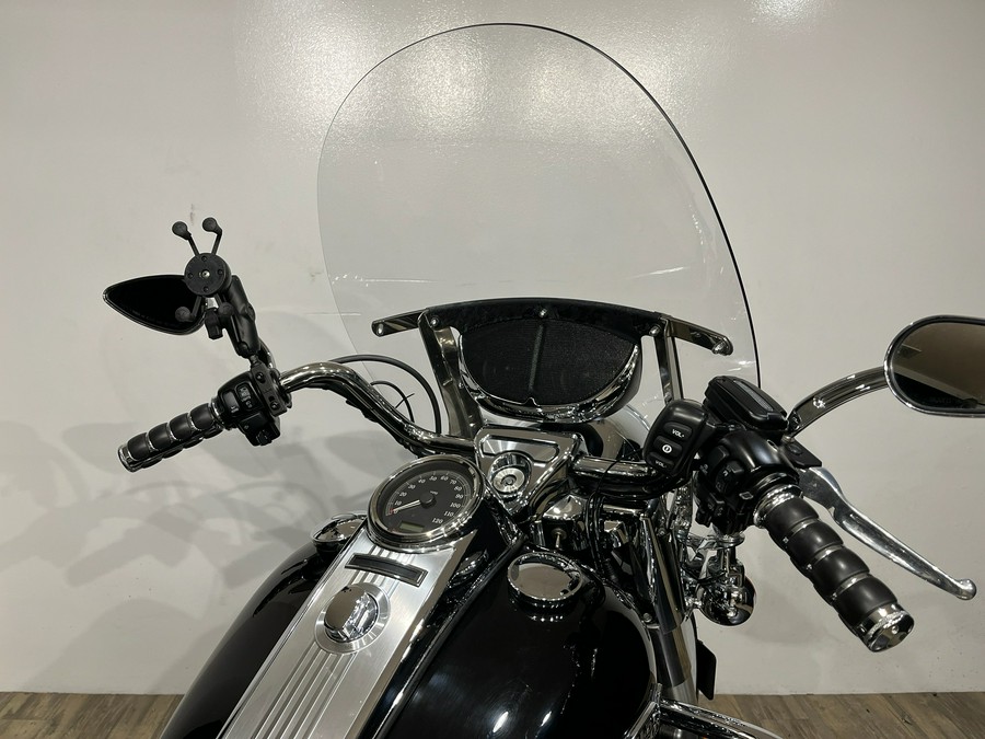 2011 Harley-Davidson Road King® Classic