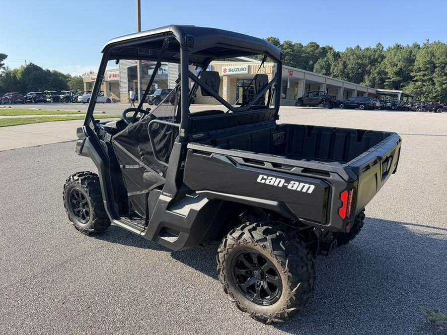 2025 Can-Am® Defender XT HD9