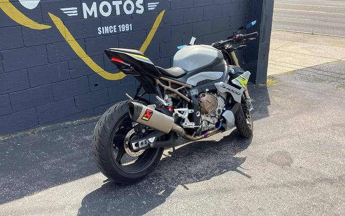 2022 BMW S 1000 R