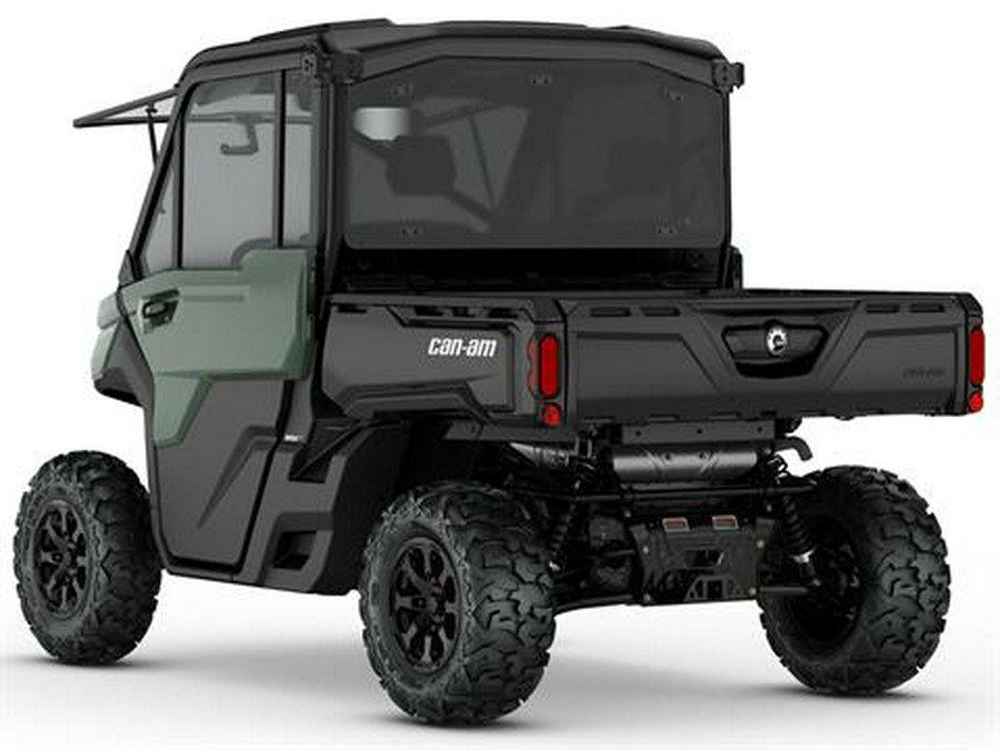 2025 Can-Am Defender DPS CAB