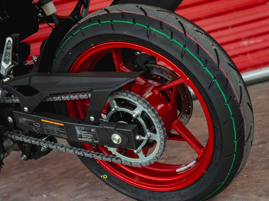 2025 Kawasaki Z500 SE ABS