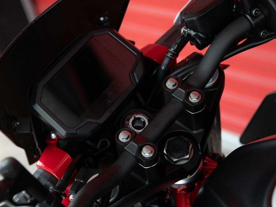 2025 Kawasaki Z500 SE ABS