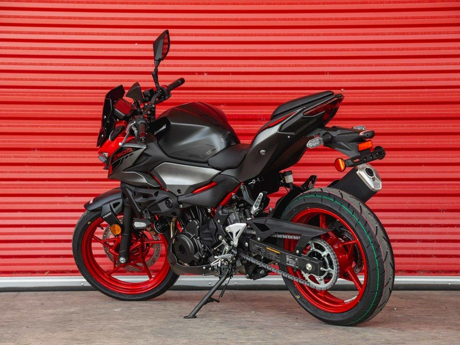 2025 Kawasaki Z500 SE ABS