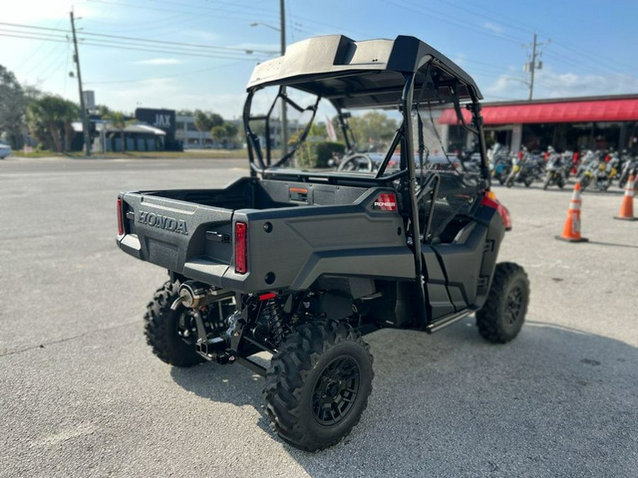 2026 Honda Pioneer 700 Deluxe