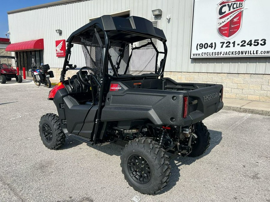 2026 Honda Pioneer 700 Deluxe