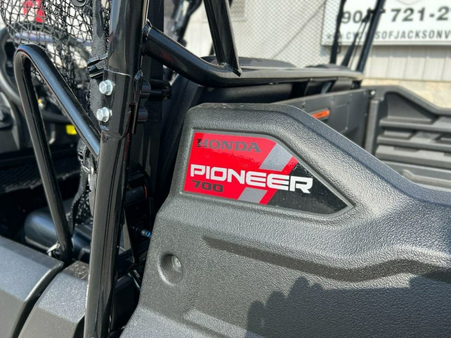2026 Honda Pioneer 700 Deluxe