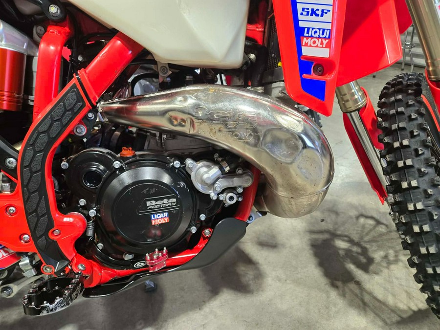 2022 Beta 300 RR Race Edition