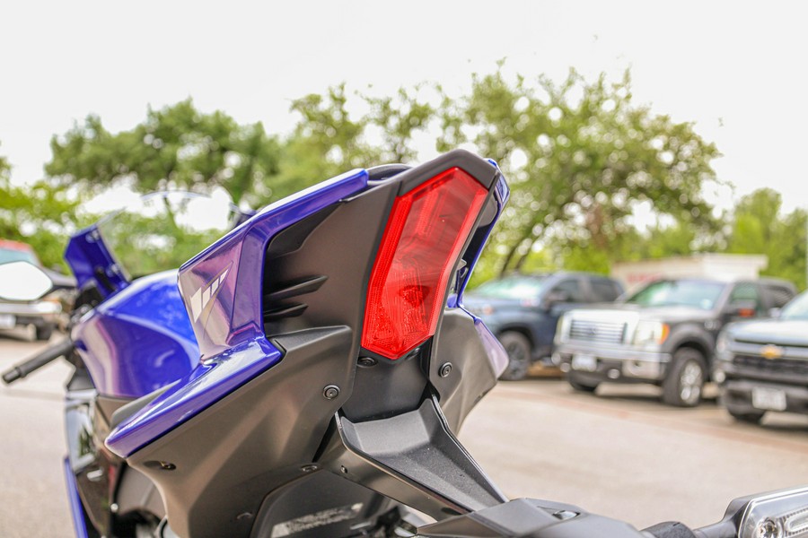 2026 YAMAHA YZF-R9