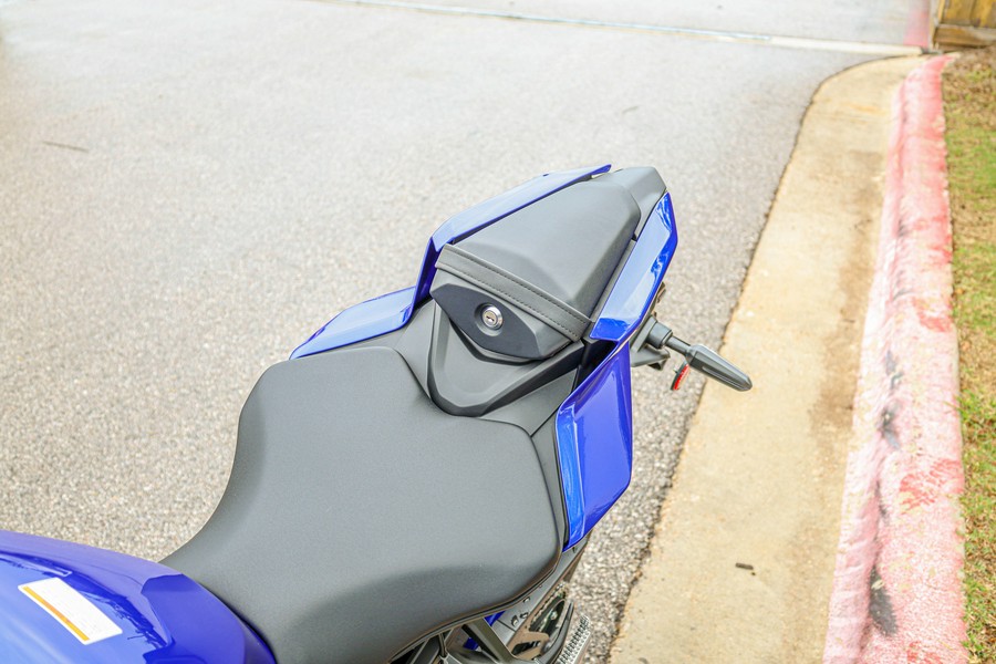 2026 YAMAHA YZF-R9