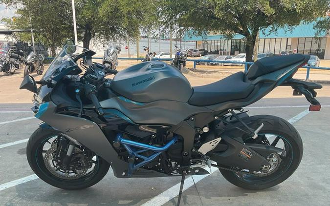 2025 Kawasaki Ninja ZX-6R ABS