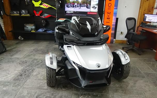 2024 Can-Am Spyder RT