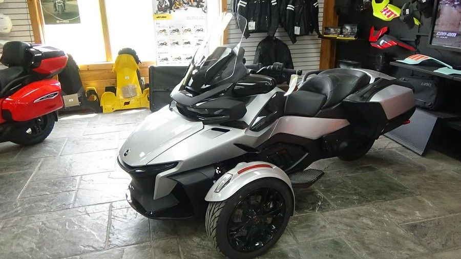 2024 Can-Am Spyder RT