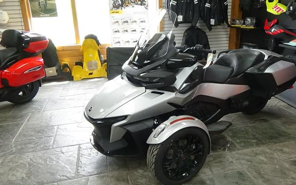 2024 Can-Am Spyder RT