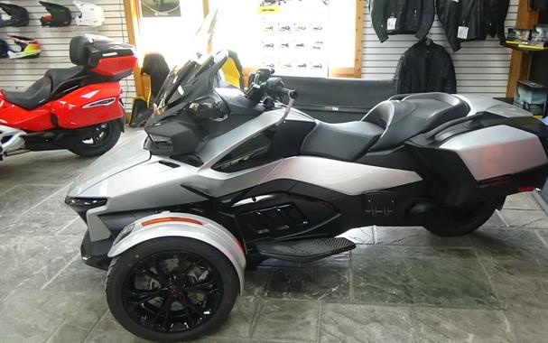 2024 Can-Am Spyder RT