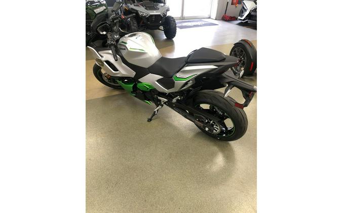 2024 Kawasaki Ninja® 7 Hybrid ABS