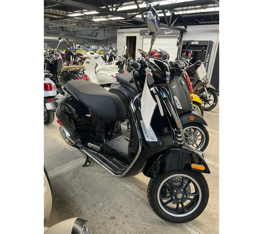 2024 Vespa GTS Super 300