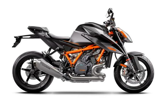 2020 KTM 1290 Super Duke R Review (19 Fast Facts)